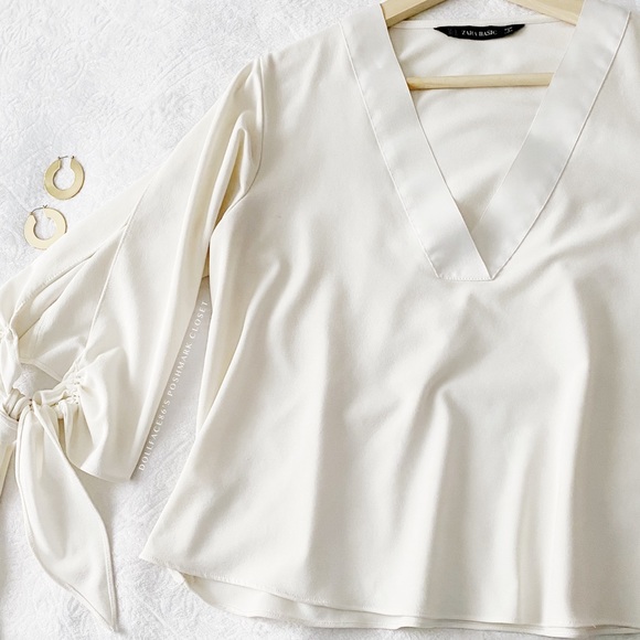 Zara Off White Tied Bell Sleeve V Neck Top - Picture 2 of 11